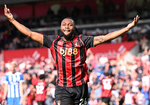 聯(lián)賽杯半決賽首回合：塞梅尼奧融入曼城，暢談比賽感受